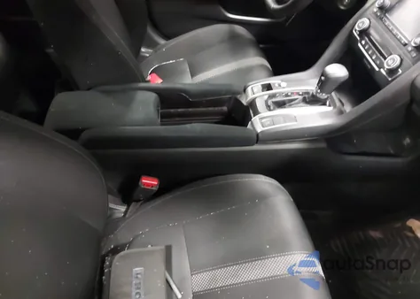 2019 Honda Civic Lx z USA, uszkodzony, nr VIN 2HGFC2F68KH532038